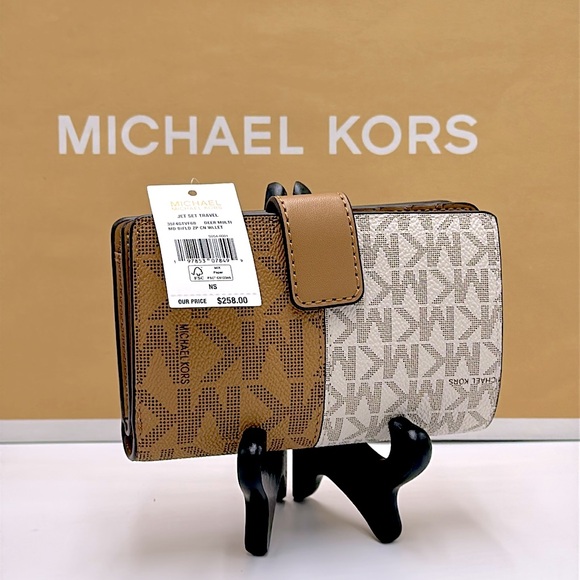 Michael Kors Medium Bifold Signature Logo Wallet Deer Multi Color - Picture 6 of 13